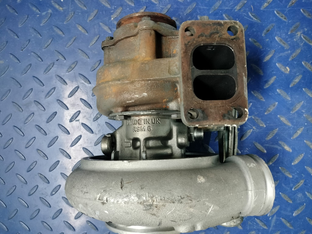 HOLSET 3767397-Holset HX35W - טורבו עבור משאית: תמונה 1 HOLSET 3767397-Holset HX35W - טורבו עבור משאית: תמונה 1