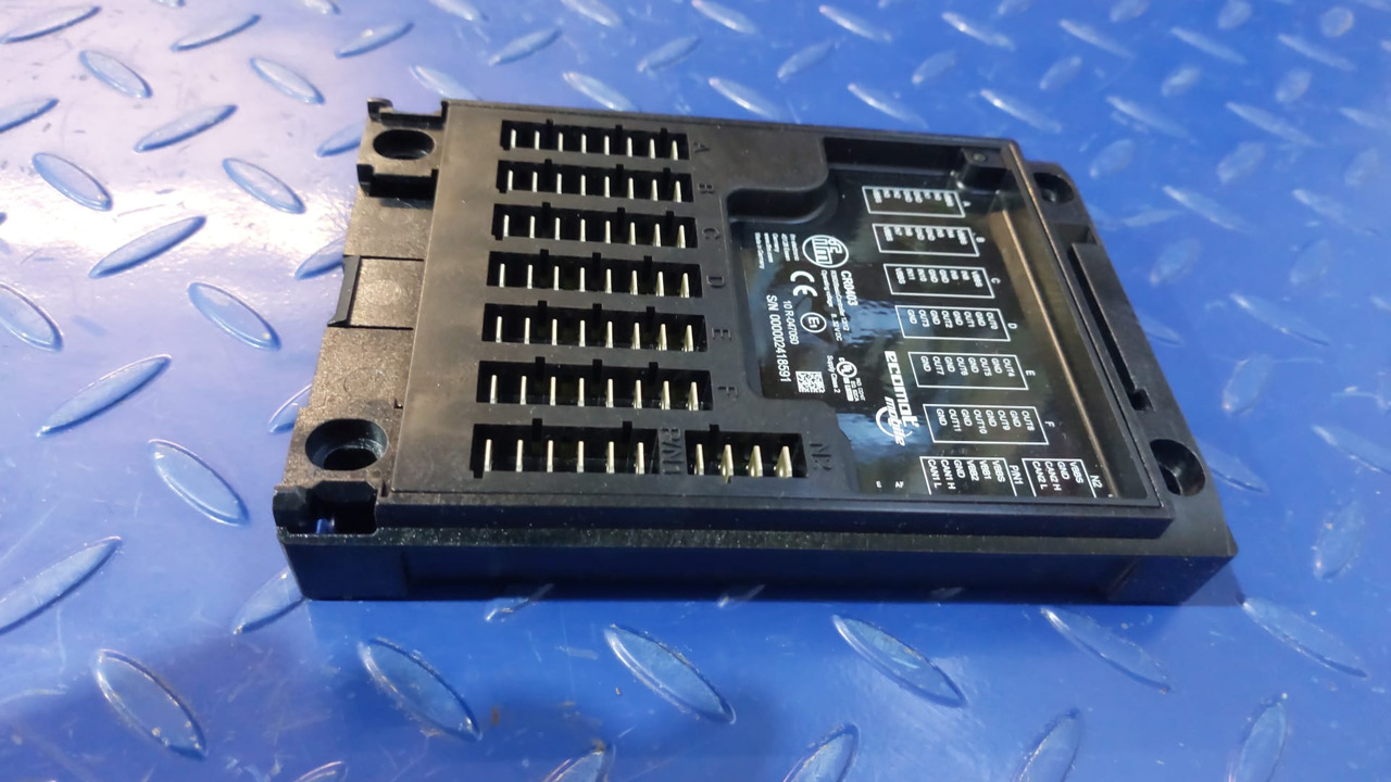 IFM CR0403 - חלקי חילוף עבור משאית: תמונה 2 IFM CR0403 - חלקי חילוף עבור משאית: תמונה 2
