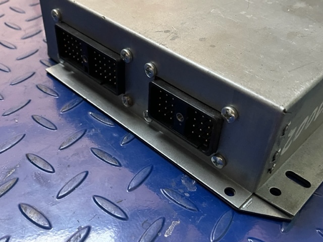 Liebherr bst-ehr/r5.5 - ECU עבור מחפר: תמונה 2 Liebherr bst-ehr/r5.5 - ECU עבור מחפר: תמונה 2