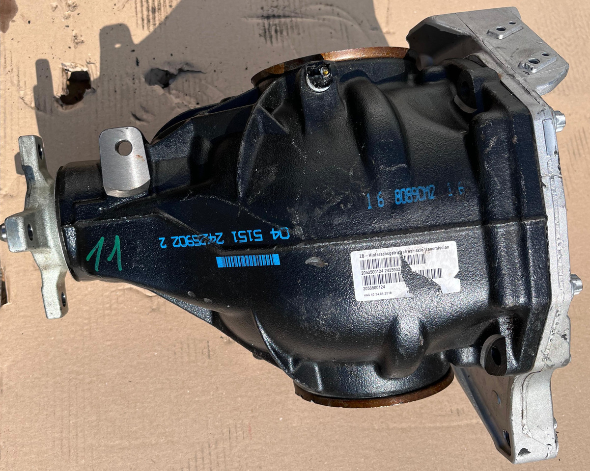 MERCEDES-BENZ C-Class Rear Differential W205 A2053500124 - הילוך דיפרנציאלי: תמונה 4 MERCEDES-BENZ C-Class Rear Differential W205 A2053500124 - הילוך דיפרנציאלי: תמונה 4