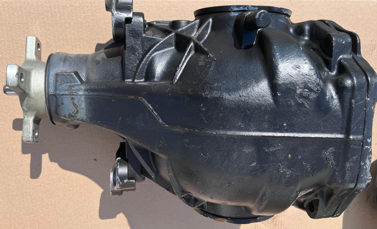 MERCEDES-BENZ S Class CL SL Rear Differential W216 A2163504600 AMG - הילוך דיפרנציאלי: תמונה 3 MERCEDES-BENZ S Class CL SL Rear Differential W216 A2163504600 AMG - הילוך דיפרנציאלי: תמונה 3