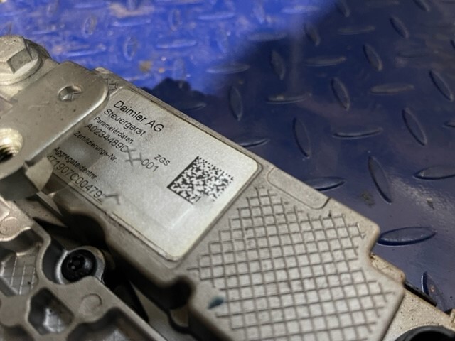 Mercedes A0074462440 ZGS001 - ECU עבור משאית: תמונה 2 Mercedes A0074462440 ZGS001 - ECU עבור משאית: תמונה 2
