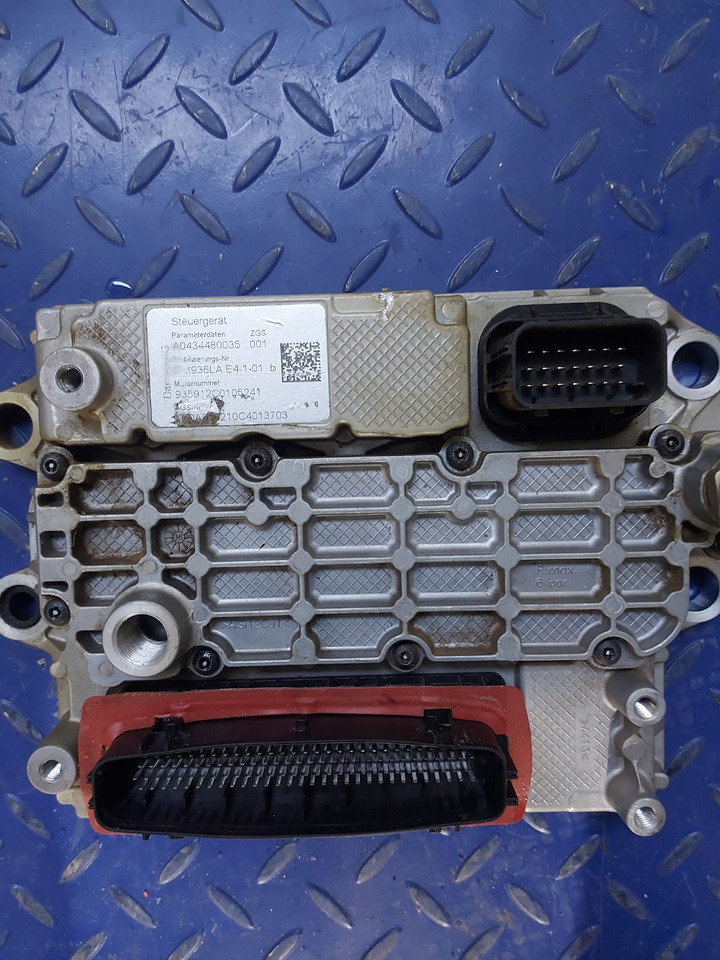 Mercedes Actros Atego MCM2.1 A0014466435 Reconditioned - ECU עבור משאית: תמונה 1 Mercedes Actros Atego MCM2.1 A0014466435 Reconditioned - ECU עבור משאית: תמונה 1