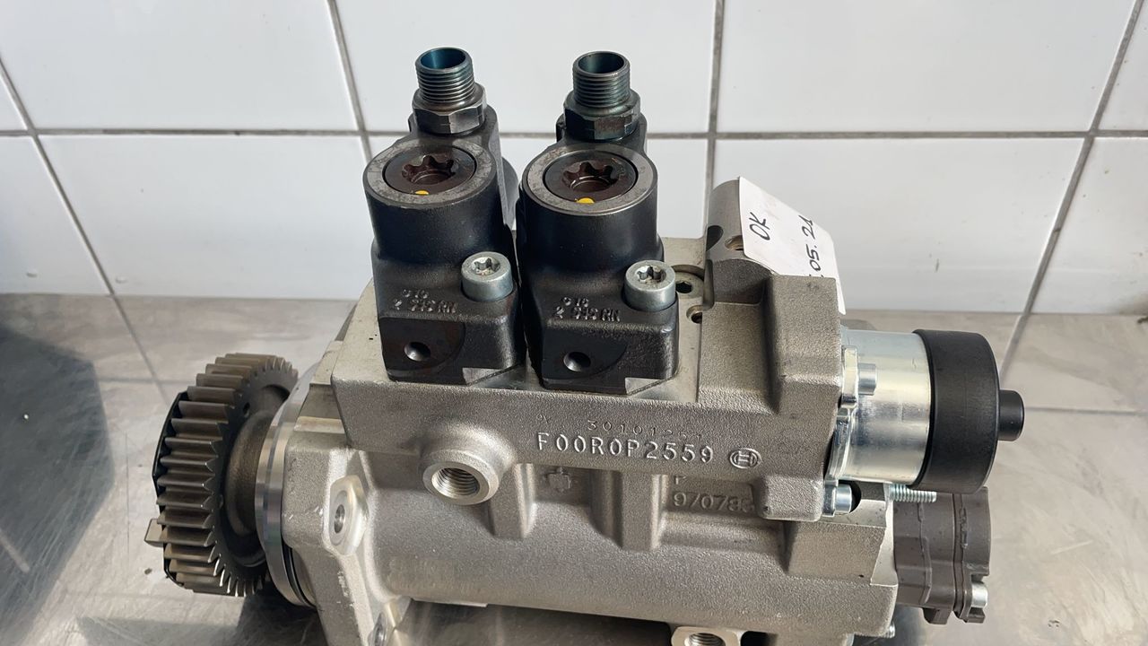 Mercedes Actros MP4 Injection Pump A4700900850 - משאבת דלק עבור משאית: תמונה 5 Mercedes Actros MP4 Injection Pump A4700900850 - משאבת דלק עבור משאית: תמונה 5