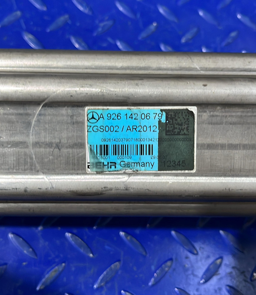 Mercedes Benz /DETROIT EGR OM926 A9261420679 (A9261420379) - מקרר EGR: תמונה 5 Mercedes Benz /DETROIT EGR OM926 A9261420679 (A9261420379) - מקרר EGR: תמונה 5