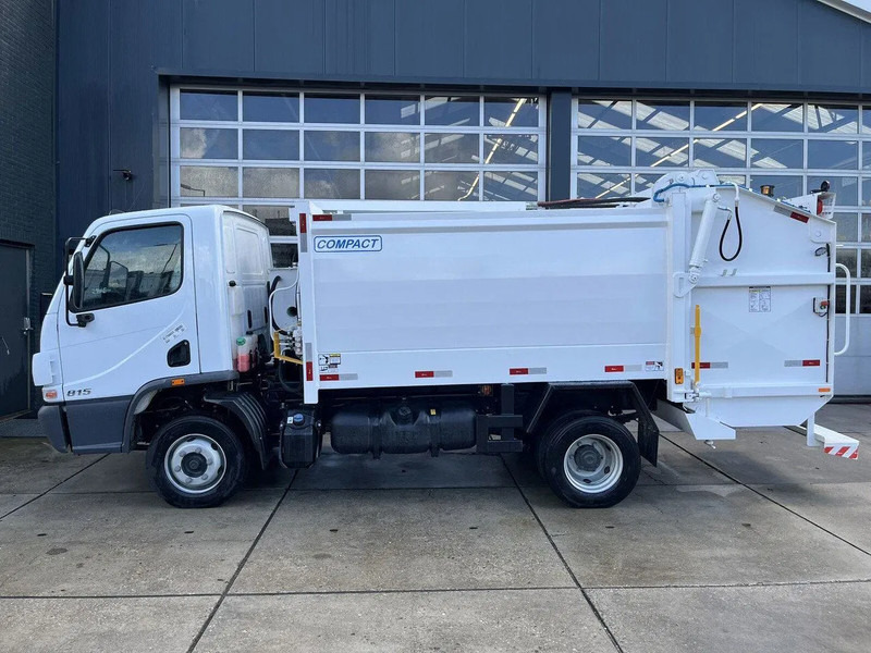 Mercedes-Benz Accelo 815 4x2 Garbage Compactor (2 units) Accelo 815 4x2 Garbage Compactor (2 units) - משאית אשפה: תמונה 2 Mercedes-Benz Accelo 815 4x2 Garbage Compactor (2 units) Accelo 815 4x2 Garbage Compactor (2 units) - משאית אשפה: תמונה 2