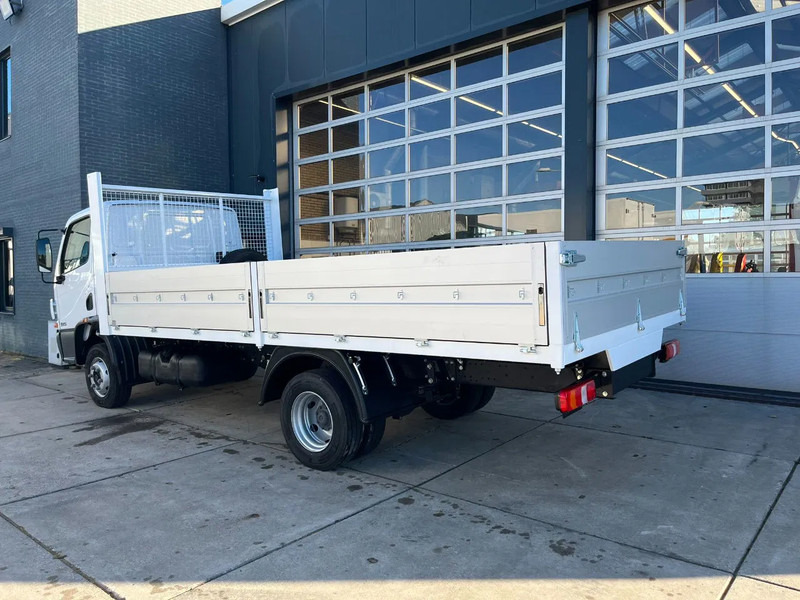 Mercedes-Benz Accelo 915 4x2 Flatbed with dropsides - משאית צד נופל/ שטוחה: תמונה 3 Mercedes-Benz Accelo 915 4x2 Flatbed with dropsides - משאית צד נופל/ שטוחה: תמונה 3