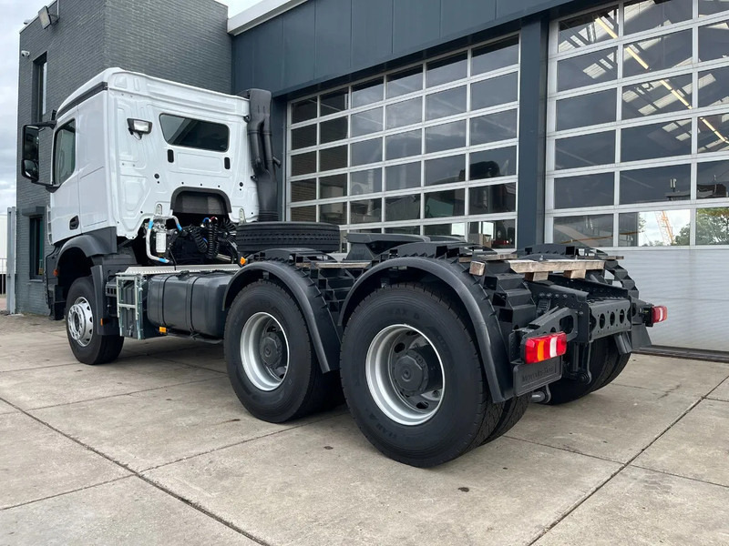 Mercedes-Benz Actros 3340 S 6x4 Tractor Head - יחידת טרקטור: תמונה 3 Mercedes-Benz Actros 3340 S 6x4 Tractor Head - יחידת טרקטור: תמונה 3