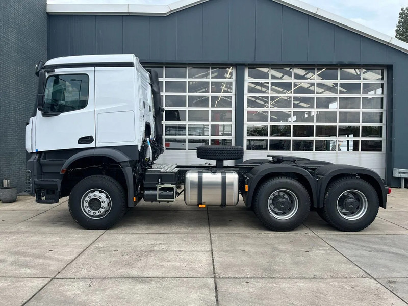Mercedes-Benz Actros 3348 S 6x4 Tractor Head - יחידת טרקטור: תמונה 3 Mercedes-Benz Actros 3348 S 6x4 Tractor Head - יחידת טרקטור: תמונה 3