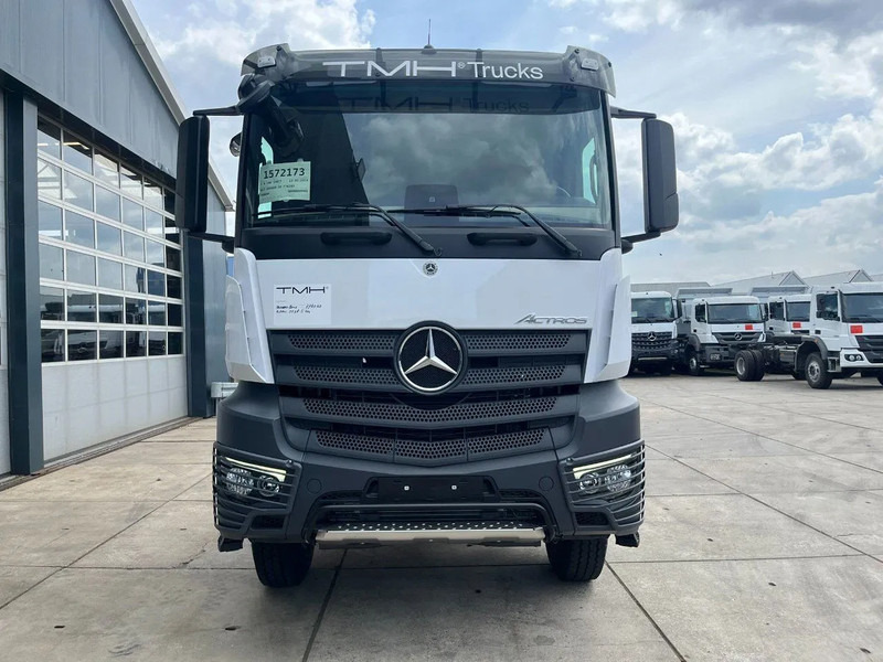 Mercedes-Benz Actros 3348 S 6x4 Tractor Head - יחידת טרקטור: תמונה 2 Mercedes-Benz Actros 3348 S 6x4 Tractor Head - יחידת טרקטור: תמונה 2