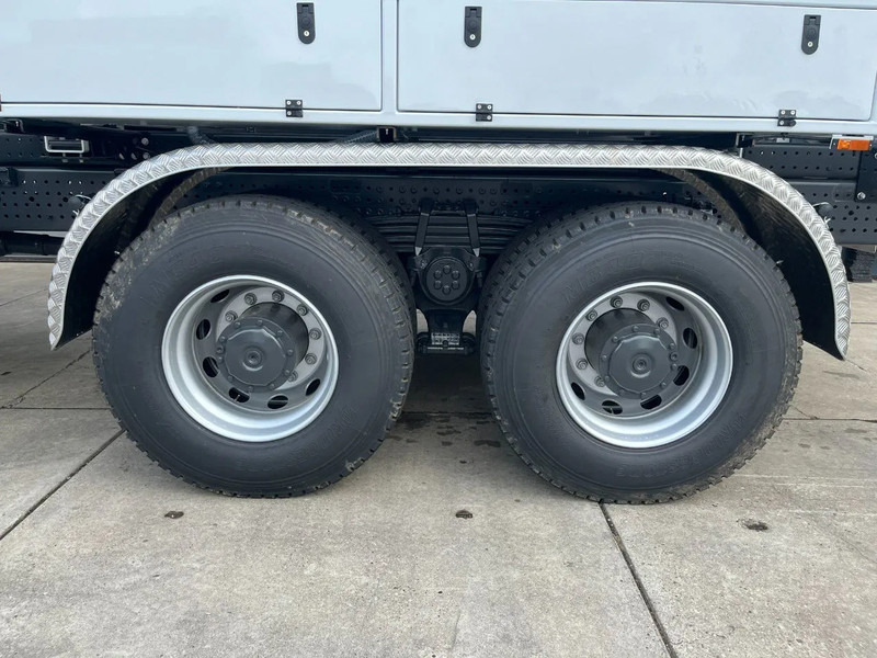 חָדָשׁ משאית מכל Mercedes-Benz Arocs 3340 6x6 Water Tank Truck: תמונה 12 חָדָשׁ משאית מכל Mercedes-Benz Arocs 3340 6x6 Water Tank Truck: תמונה 12