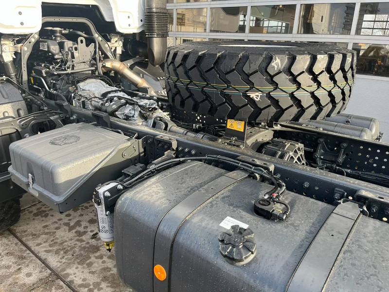 חָדָשׁ משאית עם שלדת תא Mercedes-Benz Arocs 3340 A 6x6 Chassis cabin: תמונה 15