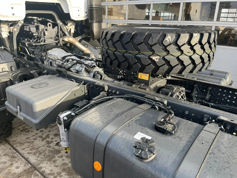 חָדָשׁ משאית עם שלדת תא Mercedes-Benz Arocs 3340 A 6x6 Chassis cabin: תמונה 15