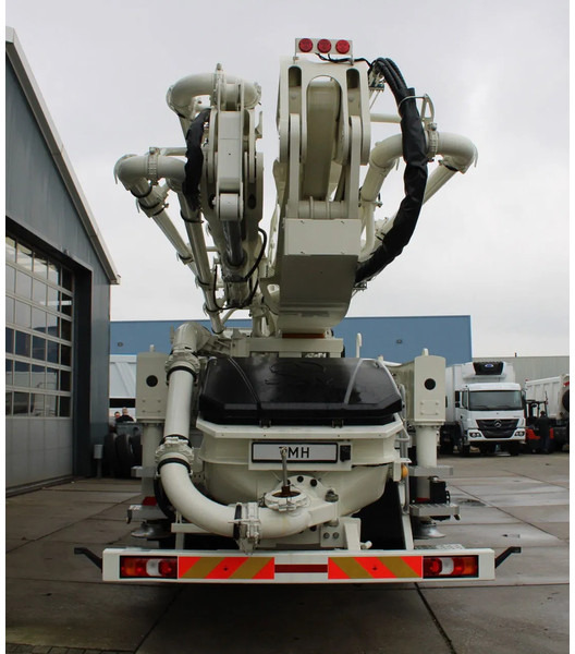 חָדָשׁ משאית משאבת בטון Mercedes-Benz Arocs 4140 8x4 Sany SY43 Concrete pump Build by Putzmeister: תמונה 9