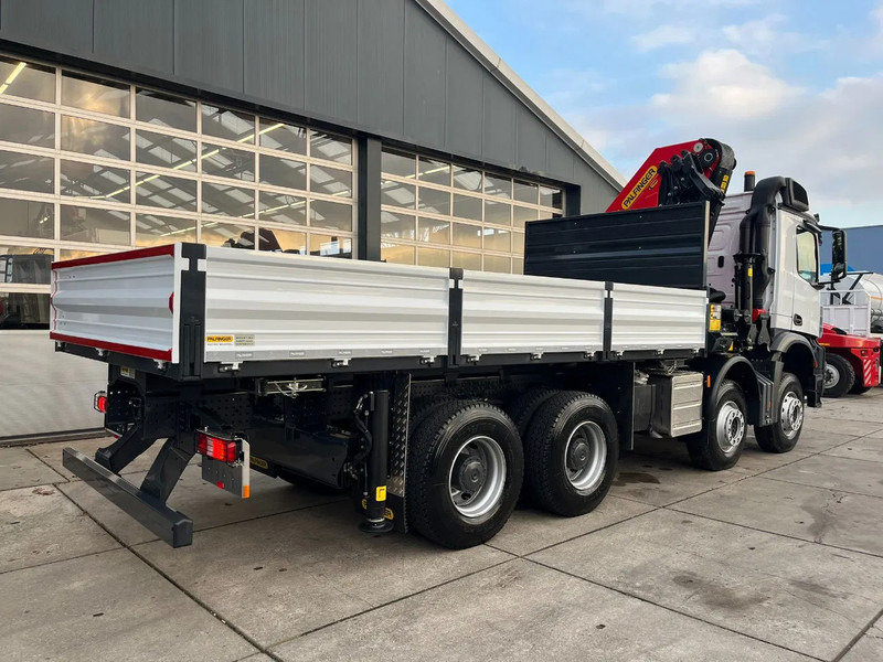 Mercedes-Benz Arocs 4140 K 8x4 Crane Truck (Pre order) - משאית מנוף: תמונה 5 Mercedes-Benz Arocs 4140 K 8x4 Crane Truck (Pre order) - משאית מנוף: תמונה 5