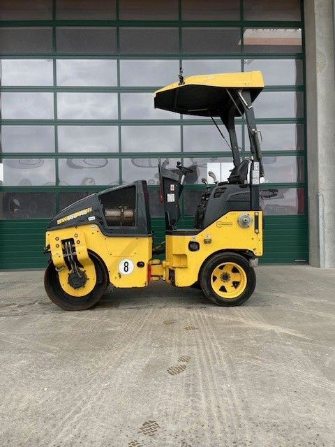 BOMAG BW 100 AC-5 - מכבש משולב: תמונה 1 BOMAG BW 100 AC-5 - מכבש משולב: תמונה 1