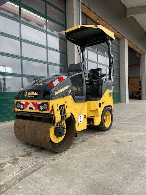 BOMAG BW 100 AC-5 - מכבש משולב: תמונה 2 BOMAG BW 100 AC-5 - מכבש משולב: תמונה 2