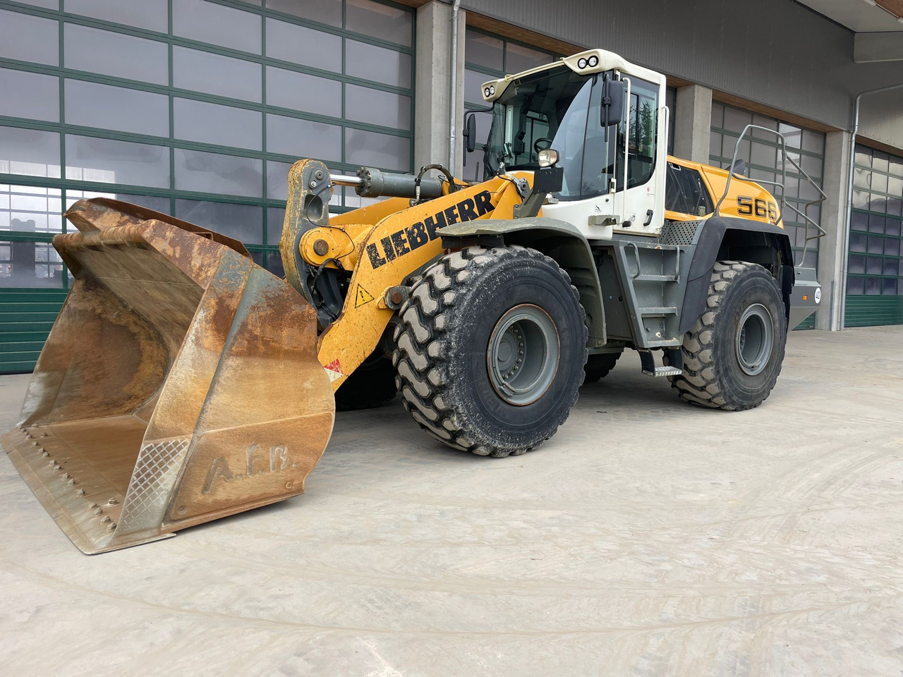 Liebherr L566 - מעמיס גלגלים: תמונה 2 Liebherr L566 - מעמיס גלגלים: תמונה 2