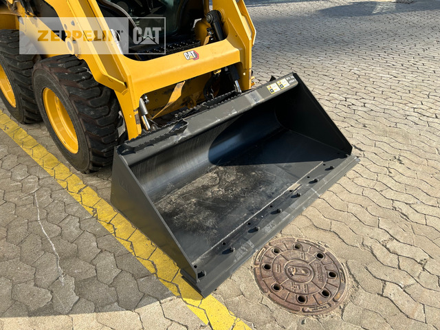 Cat 226D - מעמיס היגוי החלקה: תמונה 5 Cat 226D - מעמיס היגוי החלקה: תמונה 5