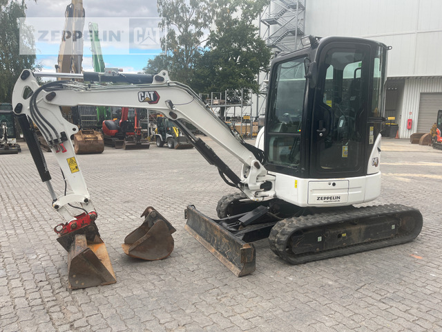 Cat 303.5ECR - מיני מחפר: תמונה 1 Cat 303.5ECR - מיני מחפר: תמונה 1