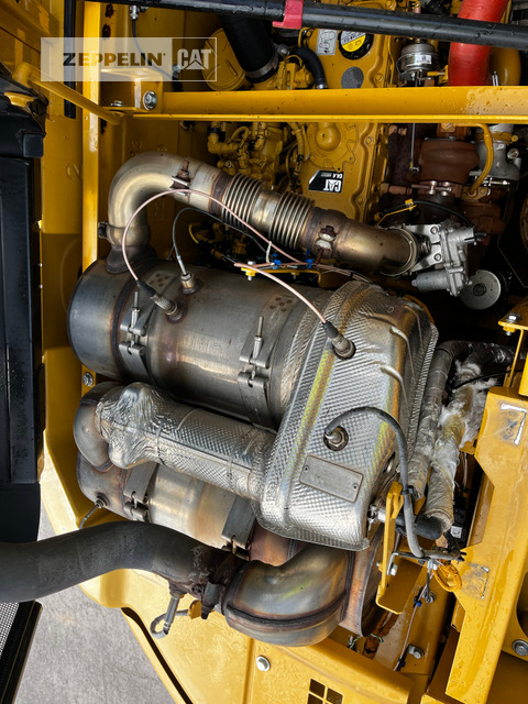 מחפר סורק Cat 325FL: תמונה 32