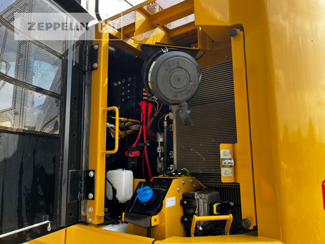 מחפר סורק Cat 325FL: תמונה 28