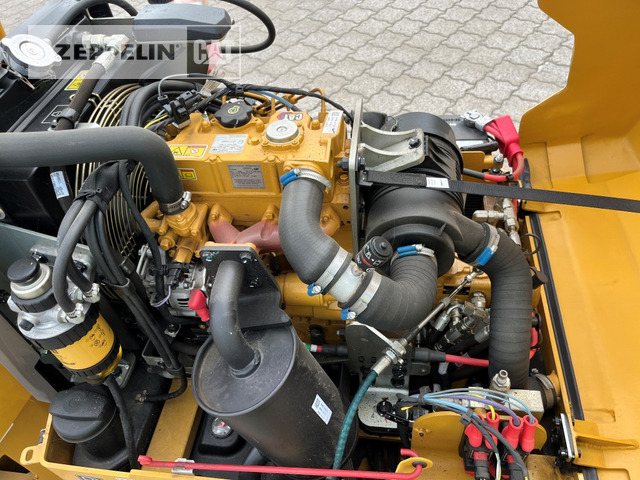 רולר כביש Cat CB1.7: תמונה 10 רולר כביש Cat CB1.7: תמונה 10