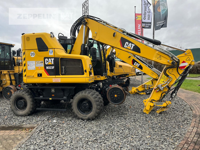 Cat M323F - מחפר: תמונה 1 Cat M323F - מחפר: תמונה 1