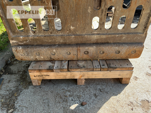 Demarec DRG36 OQ80 - מכונת אחיזה: תמונה 5 Demarec DRG36 OQ80 - מכונת אחיזה: תמונה 5