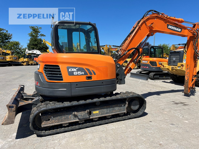 Doosan DX85R-3 - מיני מחפר: תמונה 2 Doosan DX85R-3 - מיני מחפר: תמונה 2