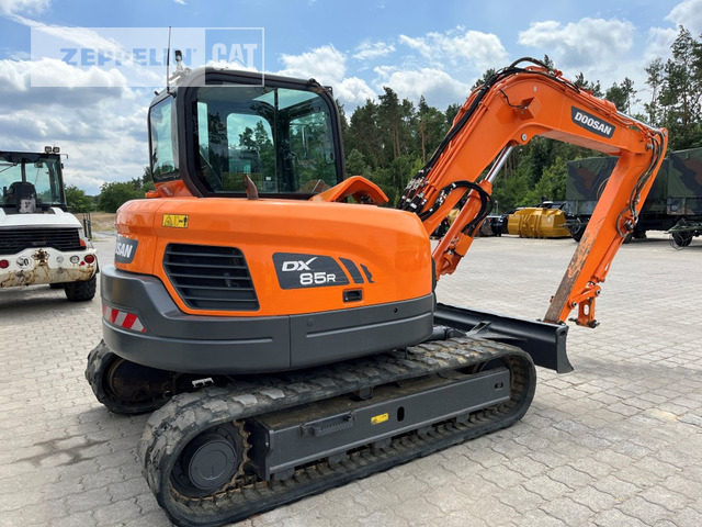 Doosan DX85R-3 - מיני מחפר: תמונה 5 Doosan DX85R-3 - מיני מחפר: תמונה 5