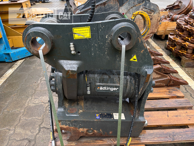 Raedlinger Schnellwechsler - מצמד מהיר עבור מכונת בנייה: תמונה 1 Raedlinger Schnellwechsler - מצמד מהיר עבור מכונת בנייה: תמונה 1