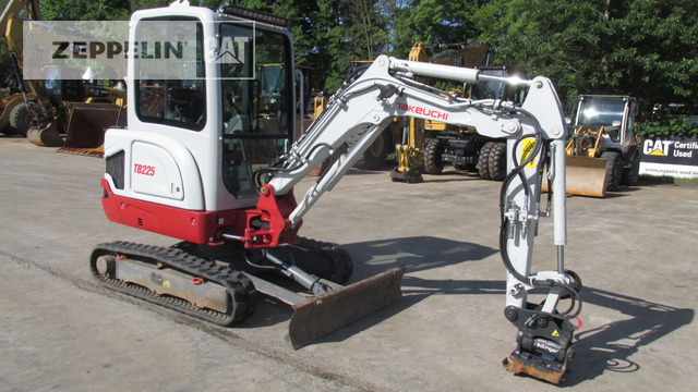 Takeuchi, Japan TB225 - מיני מחפר: תמונה 1 Takeuchi, Japan TB225 - מיני מחפר: תמונה 1