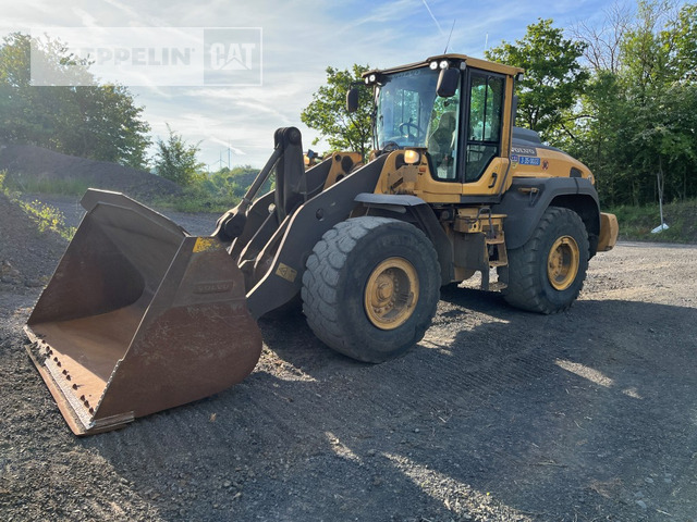 Volvo L120H - מעמיס גלגלים: תמונה 1 Volvo L120H - מעמיס גלגלים: תמונה 1