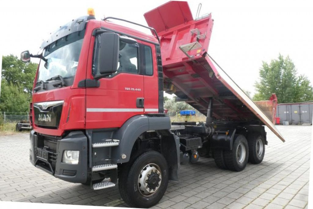 MAN TG-S 26.440 6x6 3-Achs Allradkipper Meiller - מזהיר: תמונה 2 MAN TG-S 26.440 6x6 3-Achs Allradkipper Meiller - מזהיר: תמונה 2