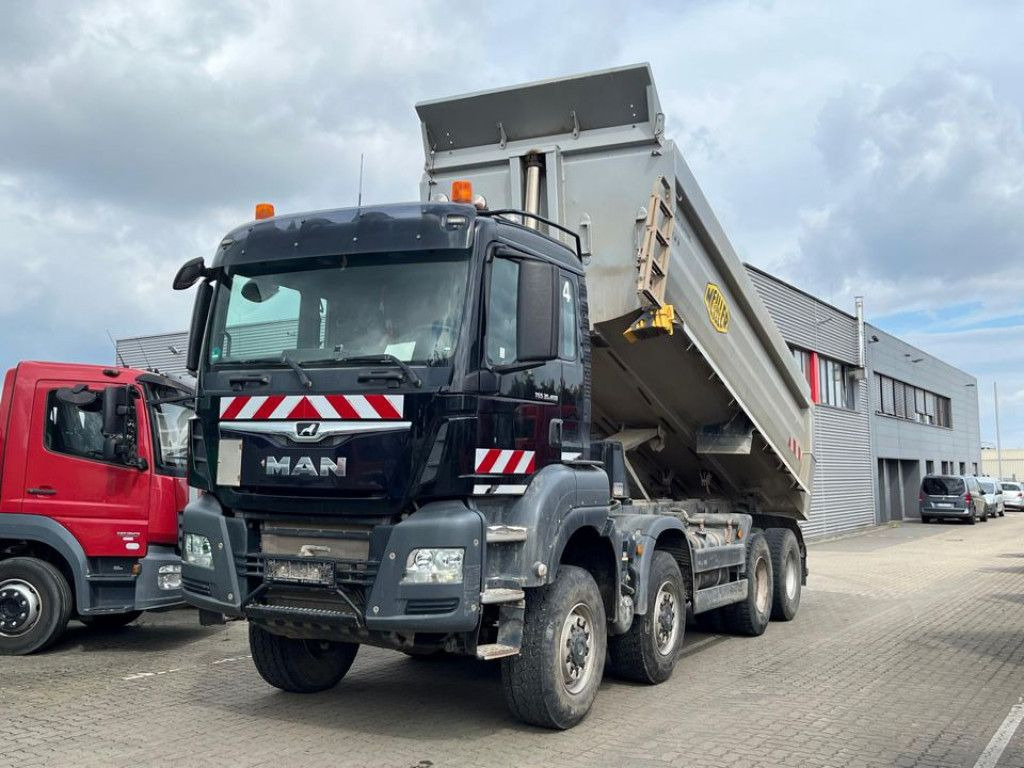 MAN TG-S 35.460 8x6 4 Achs Muldenkipper Meiller 18m³ - משאית דילוג העמסה: תמונה 1 MAN TG-S 35.460 8x6 4 Achs Muldenkipper Meiller 18m³ - משאית דילוג העמסה: תמונה 1