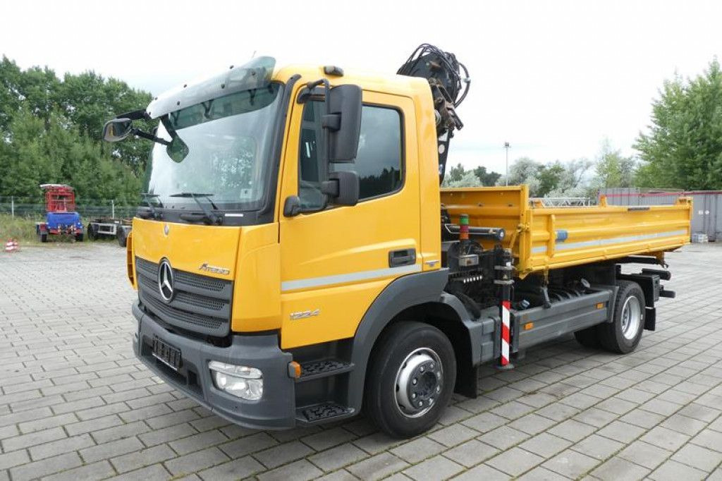 Mercedes-Benz Atego 1224 K 2-Achs Kipper Kran 2x Hdr Ausschub - מזהיר, משאית מנוף: תמונה 3 Mercedes-Benz Atego 1224 K 2-Achs Kipper Kran 2x Hdr Ausschub - מזהיר, משאית מנוף: תמונה 3