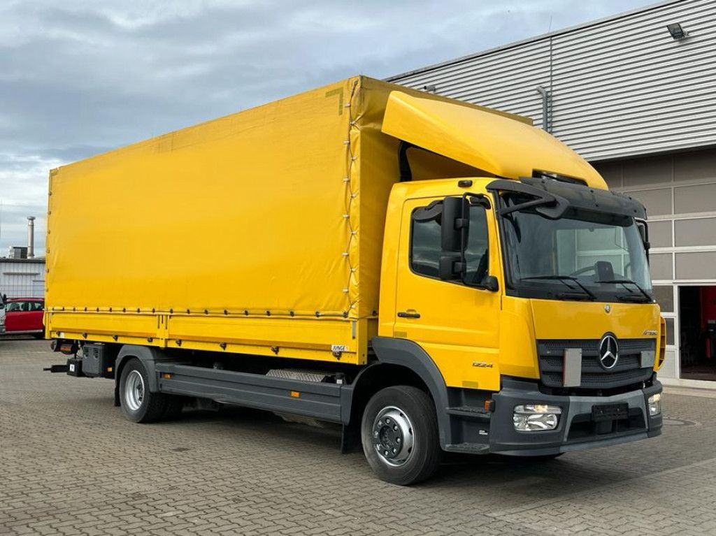 Mercedes-Benz Atego 1224 L Pritsche LBW - משאית וילונות צד: תמונה 2 Mercedes-Benz Atego 1224 L Pritsche LBW - משאית וילונות צד: תמונה 2