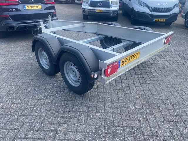 Diversen Bolle . 2 asser aanhangwagen voor kogelkoppeling 3500 kg - קרון נגרר שלדה: תמונה 2 Diversen Bolle . 2 asser aanhangwagen voor kogelkoppeling 3500 kg - קרון נגרר שלדה: תמונה 2