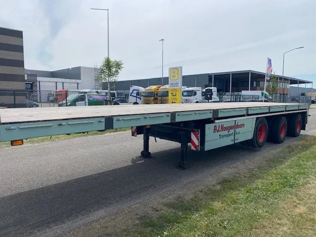 Floor open oplegger ,stuurassen, uitschuifbaar 20 mtr met stalen bodem/frame. kranenprofiel. - סמיטריילר צד נופל/ שטוח: תמונה 3 Floor open oplegger ,stuurassen, uitschuifbaar 20 mtr met stalen bodem/frame. kranenprofiel. - סמיטריילר צד נופל/ שטוח: תמונה 3