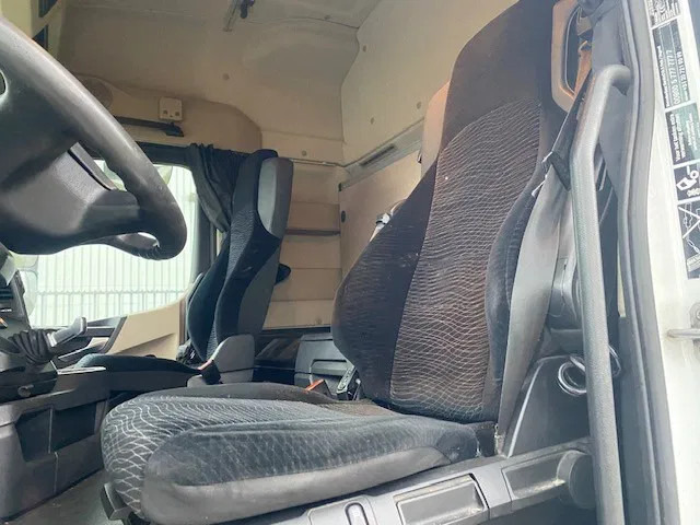 יחידת טרקטור Mercedes-Benz Actros 1840 stream space cabine met spoilers zonneklep, apk gekeurd: תמונה 6
