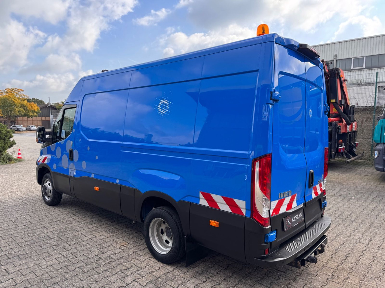 Iveco Daily Kasten 50 C 170 Werkstattwagen SORTIMO - כלי רכב מסחרי עם לוח: תמונה 4 Iveco Daily Kasten 50 C 170 Werkstattwagen SORTIMO - כלי רכב מסחרי עם לוח: תמונה 4