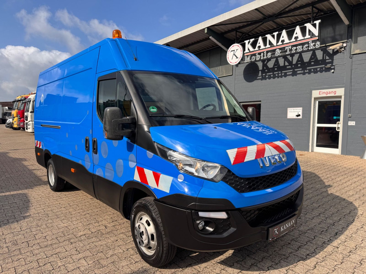 Iveco Daily Kasten 50 C 170 Werkstattwagen SORTIMO - כלי רכב מסחרי עם לוח: תמונה 1 Iveco Daily Kasten 50 C 170 Werkstattwagen SORTIMO - כלי רכב מסחרי עם לוח: תמונה 1