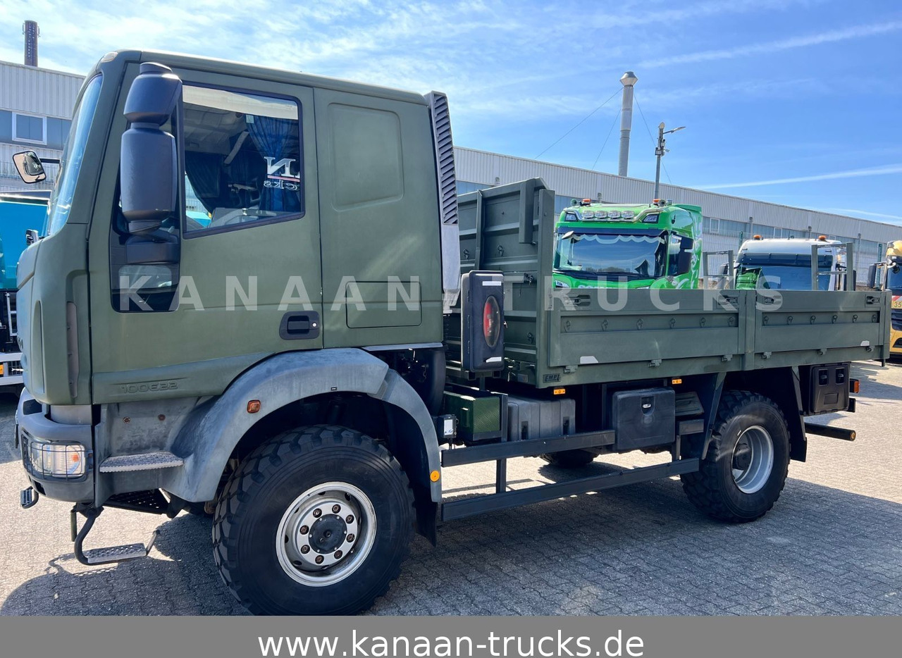 Iveco ML100E22WM-BW 4x4 Miltär Camper Exped 19 TKm - משאית צד נופל/ שטוחה: תמונה 5 Iveco ML100E22WM-BW 4x4 Miltär Camper Exped 19 TKm - משאית צד נופל/ שטוחה: תמונה 5