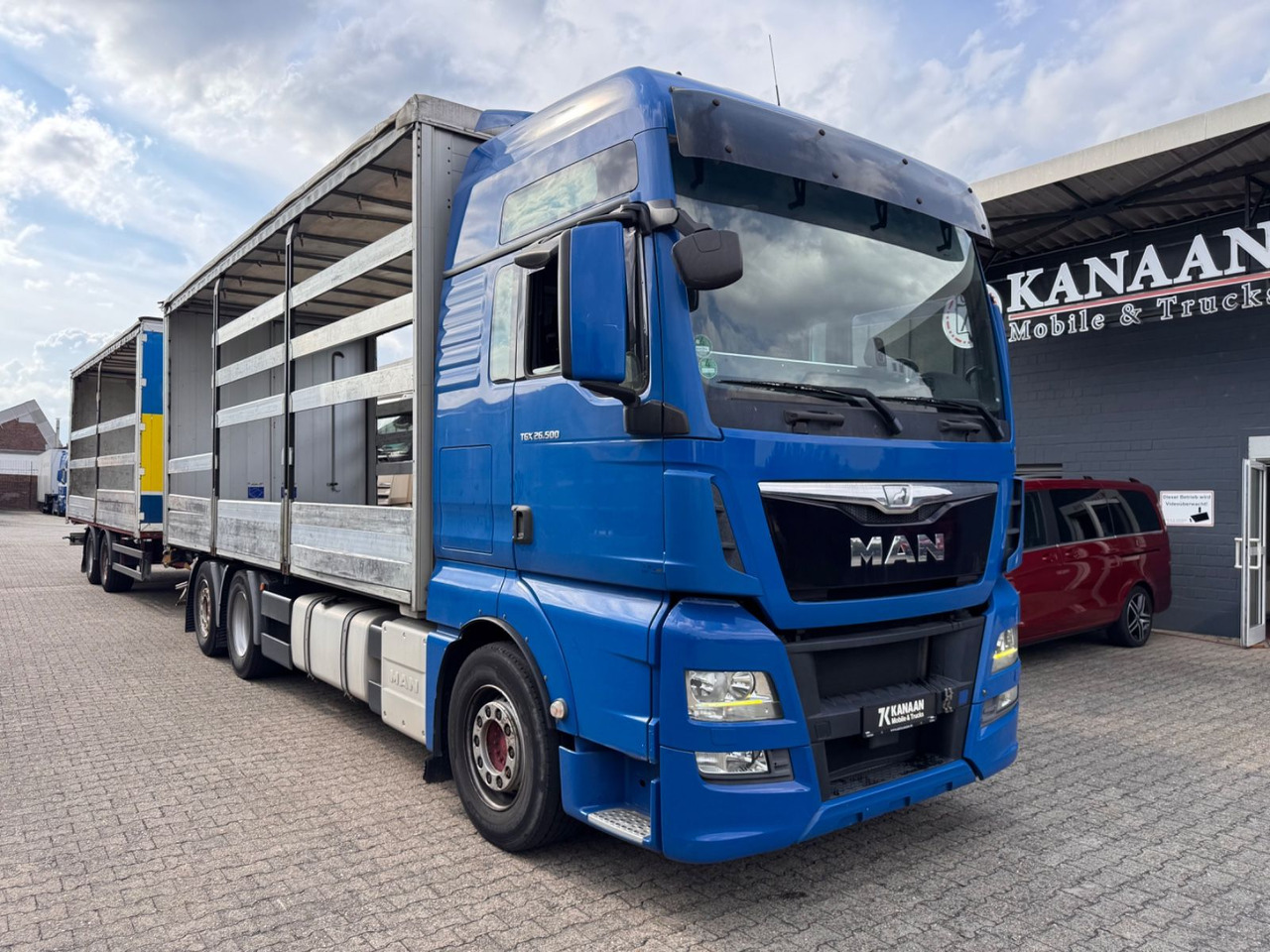 MAN 26.500 TGX+Anh LBW Euro6 Lift/Lenkachse - משאית וילונות צד: תמונה 1 MAN 26.500 TGX+Anh LBW Euro6 Lift/Lenkachse - משאית וילונות צד: תמונה 1
