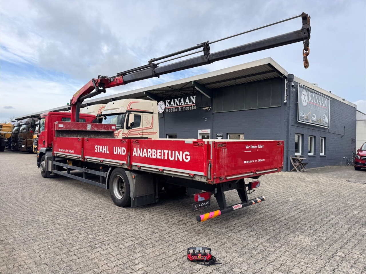 MAN TGM 18.340 Langmaterial Palfinger PK13001K Funk - משאית מנוף: תמונה 3 MAN TGM 18.340 Langmaterial Palfinger PK13001K Funk - משאית מנוף: תמונה 3