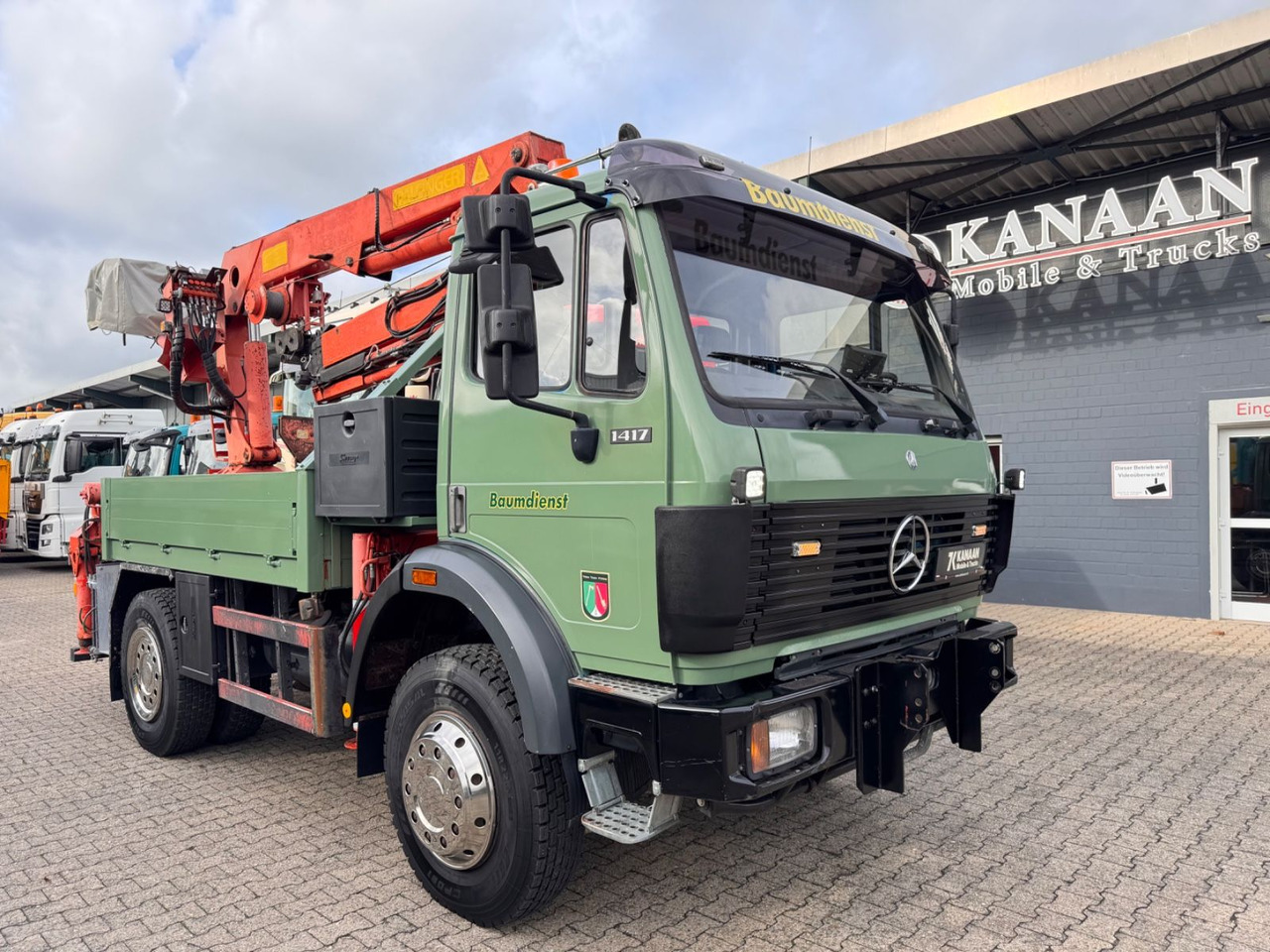 Mercedes-Benz 1417 AK Allrad Palfinger Montagekran 17,7m 64TKM - משאית מנוף: תמונה 3 Mercedes-Benz 1417 AK Allrad Palfinger Montagekran 17,7m 64TKM - משאית מנוף: תמונה 3