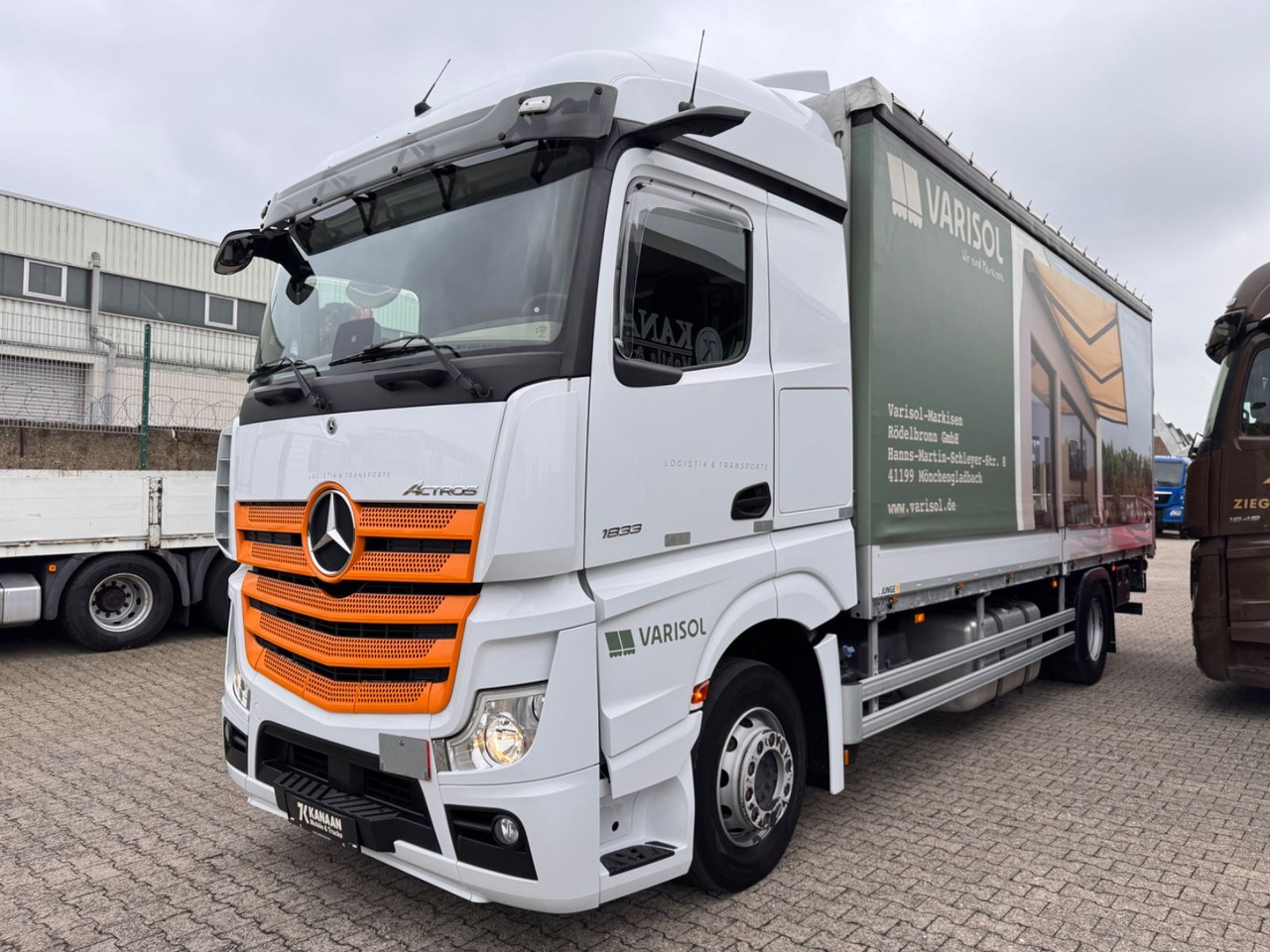 Mercedes-Benz 1833 Actros 5 StreamSPace LBW - משאית וילונות צד: תמונה 3 Mercedes-Benz 1833 Actros 5 StreamSPace LBW - משאית וילונות צד: תמונה 3