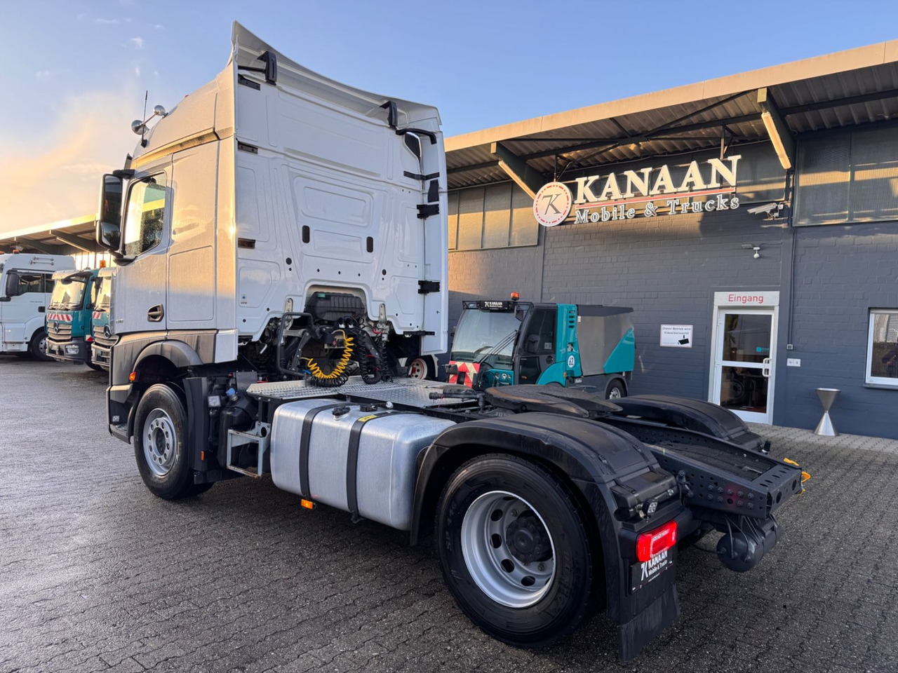 Mercedes-Benz 1846 Actros 5  Hydr. Kipper / Walkingfloor 2-Weg - יחידת טרקטור: תמונה 4 Mercedes-Benz 1846 Actros 5  Hydr. Kipper / Walkingfloor 2-Weg - יחידת טרקטור: תמונה 4