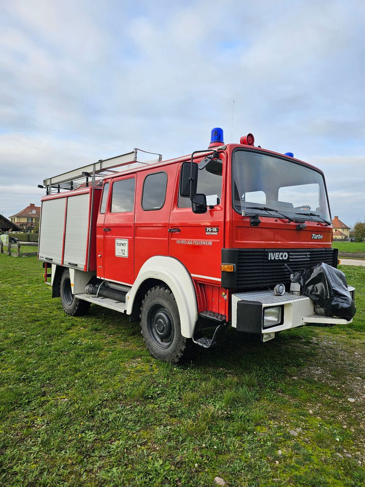 Iveco ! MAUTFREI ! IVECO 75-16 Allrad Feuerwehr 7,49t - משאית אש: תמונה 1 Iveco ! MAUTFREI ! IVECO 75-16 Allrad Feuerwehr 7,49t - משאית אש: תמונה 1